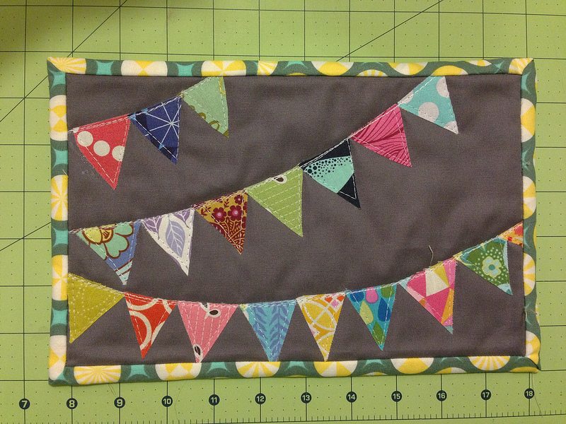 bunting mug rug