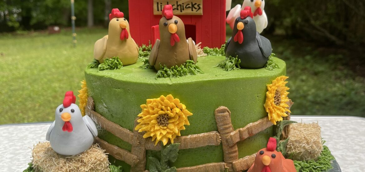 Chicken Design Cake, Food & Drinks, Homemade Bakes on Carousell